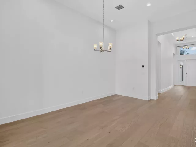 3-bedroom home for rent in Boca Raton - 9724 JUNIPER BAY Avenue - MondialRealty