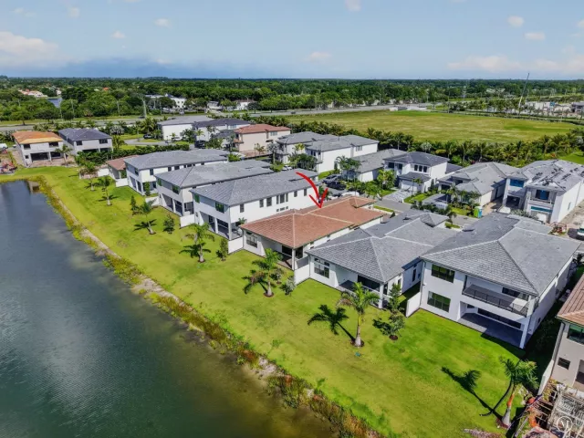 3-bedroom home for rent in Boca Raton - 9724 JUNIPER BAY Avenue - MondialRealty
