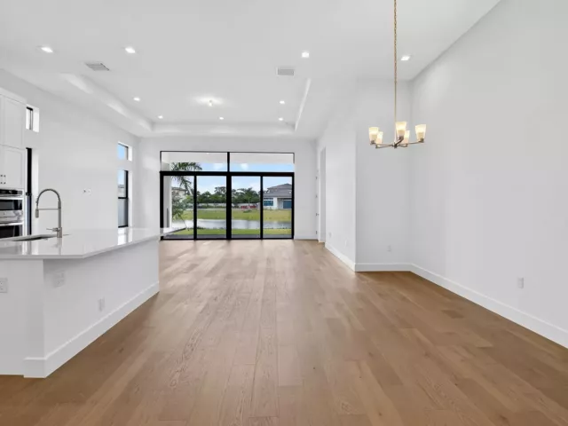 3-bedroom home for rent in Boca Raton - 9724 JUNIPER BAY Avenue - MondialRealty