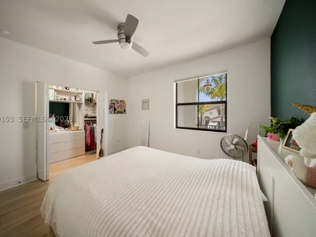 4-bedroom home for sale in Doral - 10269 NW 86th St - MondialRealty