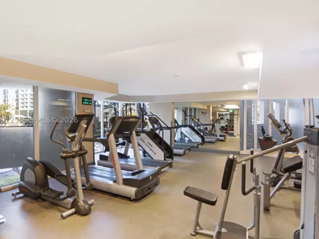 3-bedroom condo for sale in Sunny Isles Beach - 17555 Collins Ave 308 - MondialRealty