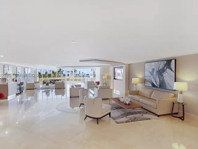 3-bedroom condo for sale in Sunny Isles Beach - 17555 Collins Ave 308 - MondialRealty