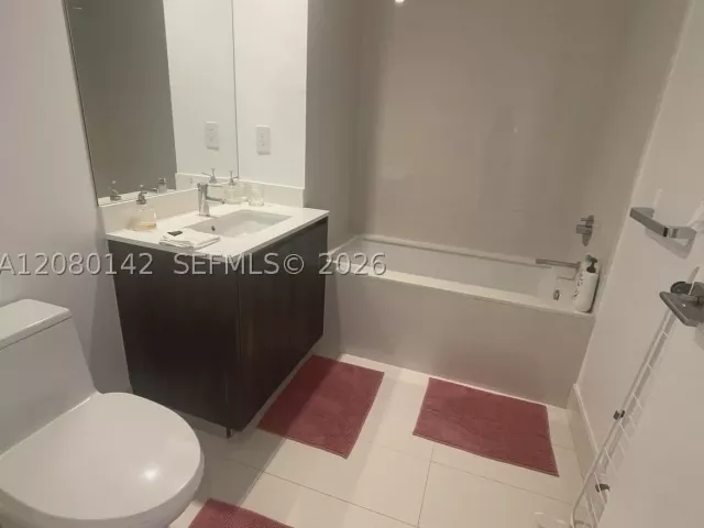 3-bedroom condo for rent in Miami - 3131 NE 7th Ave 2603 - MondialRealty