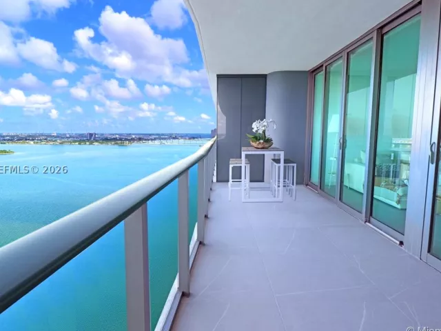3-bedroom condo for rent in Miami - 3131 NE 7th Ave 2603 - MondialRealty