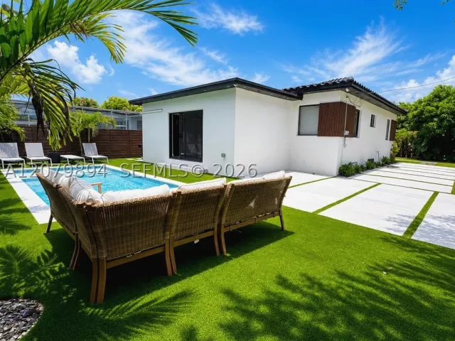 3-bedroom home for rent in Miami - 500 NW 43rd St - MondialRealty