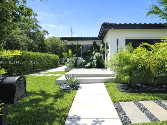 3-bedroom home for rent in Miami - 500 NW 43rd St - MondialRealty