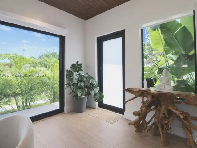 3-bedroom home for rent in Miami - 500 NW 43rd St - MondialRealty