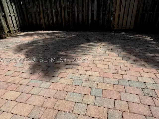 3-bedroom home for rent in Miami - 14720 SW 25th Ln 14720 - MondialRealty