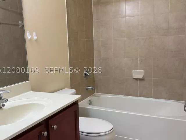 3-bedroom home for rent in Miami - 14720 SW 25th Ln 14720 - MondialRealty