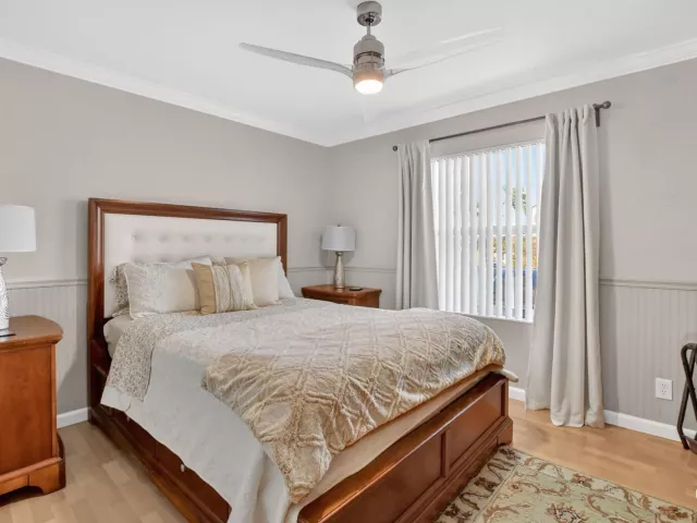 4-bedroom home for sale in Boca Raton - 18280 Coral Isles Drive - MondialRealty