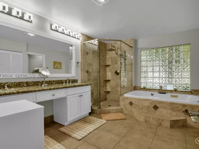 5-bedroom home for rent in Boca Raton - 20051 Ocean Key Dr n/a - MondialRealty