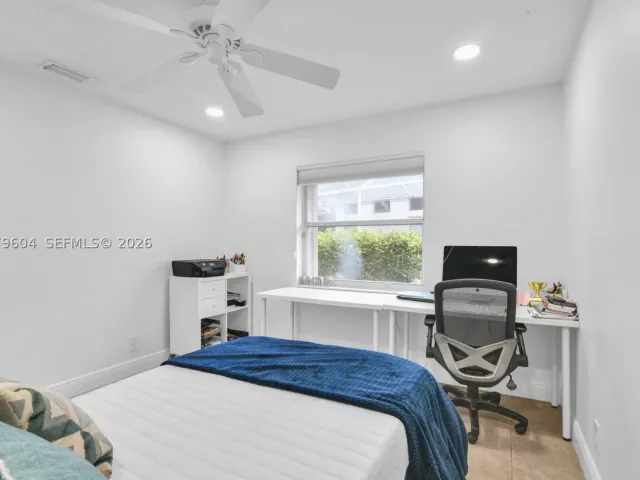 5-bedroom home for rent in Boca Raton - 20051 Ocean Key Dr n/a - MondialRealty