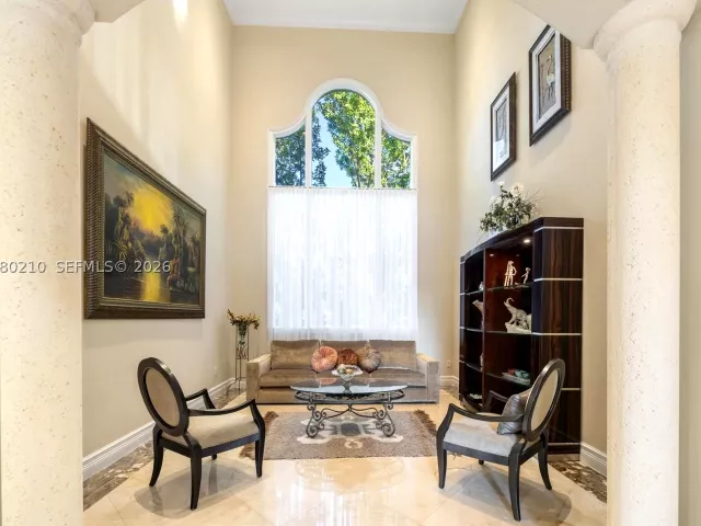 6-bedroom home for sale in Coral Gables - 11011 Marin Street - MondialRealty