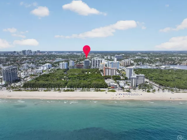 3-bedroom condo for sale in Fort Lauderdale - 920 Intracoastal Dr PH2 - MondialRealty