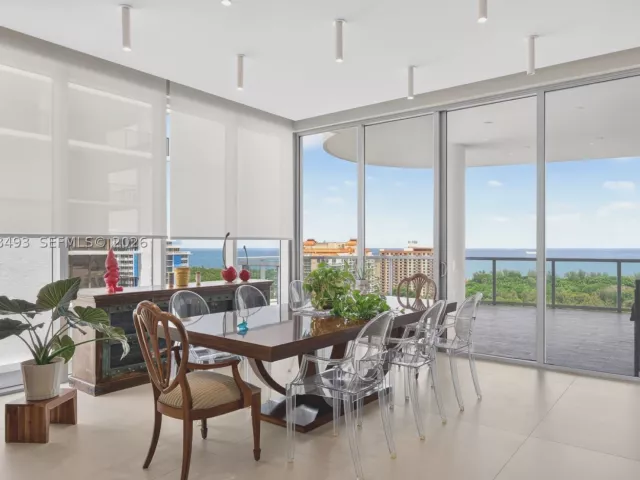 3-bedroom condo for sale in Fort Lauderdale - 920 Intracoastal Dr PH2 - MondialRealty