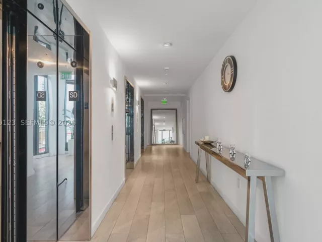 2-bedroom condo for rent in Miami - 1300 S Miami Ave PH5209 - MondialRealty