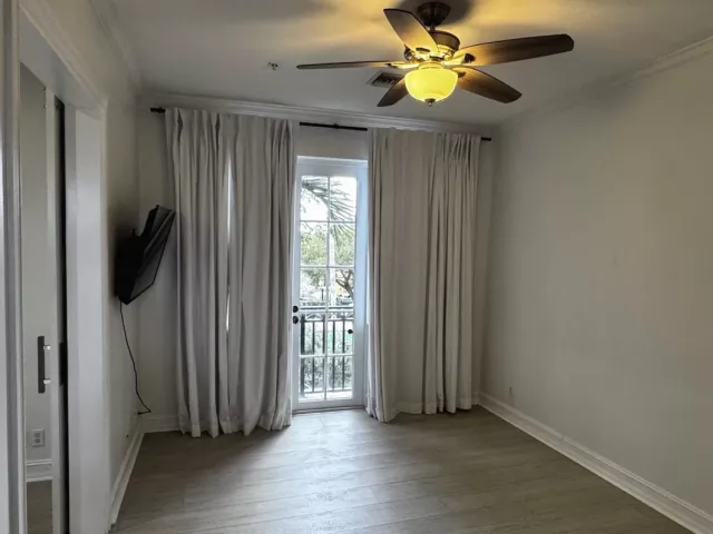 2-bedroom home for sale in Delray Beach - 75 NE 5TH Avenue M - MondialRealty