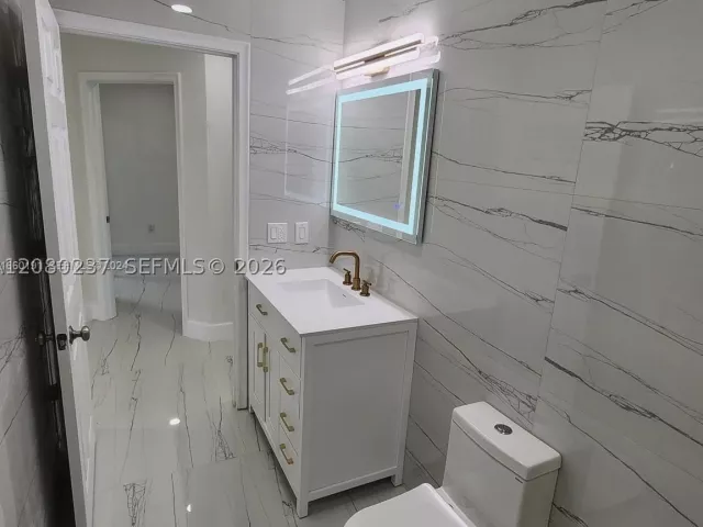 3-bedroom home for sale in Boca Raton - 9088 SW 22nd St E - MondialRealty