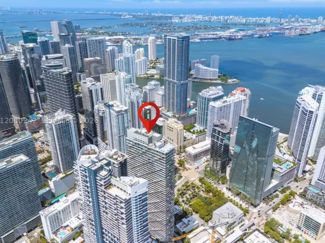 3-bedroom condo for rent in Miami - 1300 S Miami Ave 2905 - MondialRealty