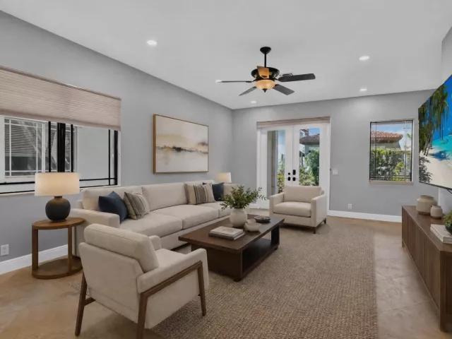 3-bedroom home for sale in Boca Raton - 125 NW GARDENER Street - MondialRealty