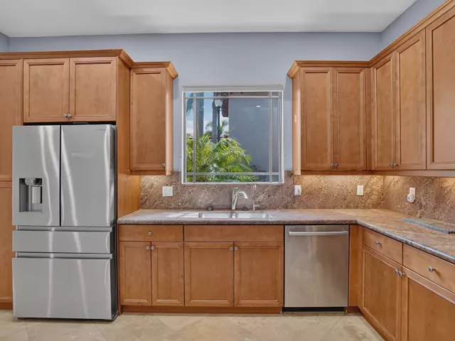3-bedroom home for sale in Boca Raton - 125 NW GARDENER Street - MondialRealty