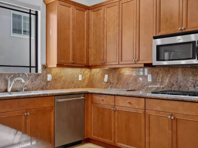 3-bedroom home for sale in Boca Raton - 125 NW GARDENER Street - MondialRealty
