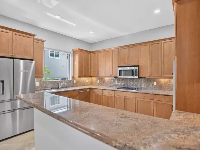 3-bedroom home for sale in Boca Raton - 125 NW GARDENER Street - MondialRealty