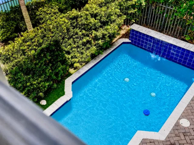 3-bedroom home for sale in Boca Raton - 125 NW GARDENER Street - MondialRealty