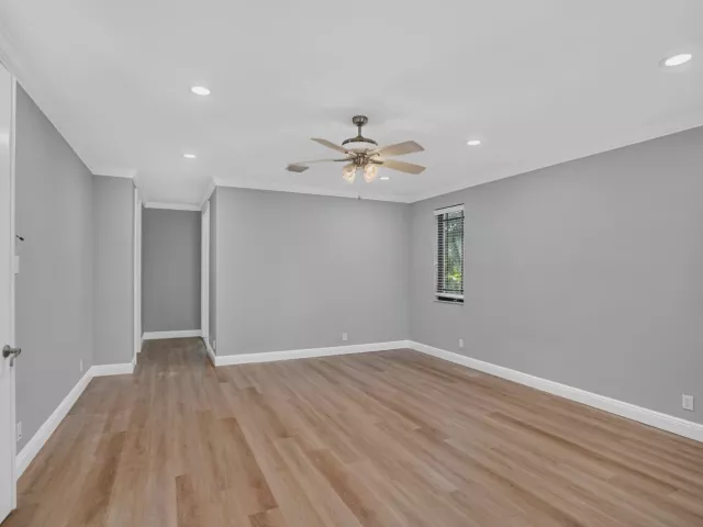 3-bedroom home for sale in Boca Raton - 125 NW GARDENER Street - MondialRealty