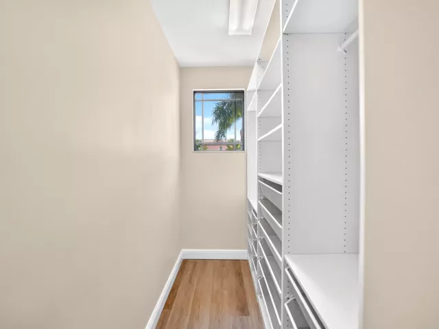 3-bedroom home for sale in Boca Raton - 125 NW GARDENER Street - MondialRealty