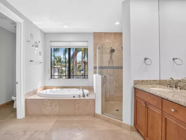 3-bedroom home for sale in Boca Raton - 125 NW GARDENER Street - MondialRealty