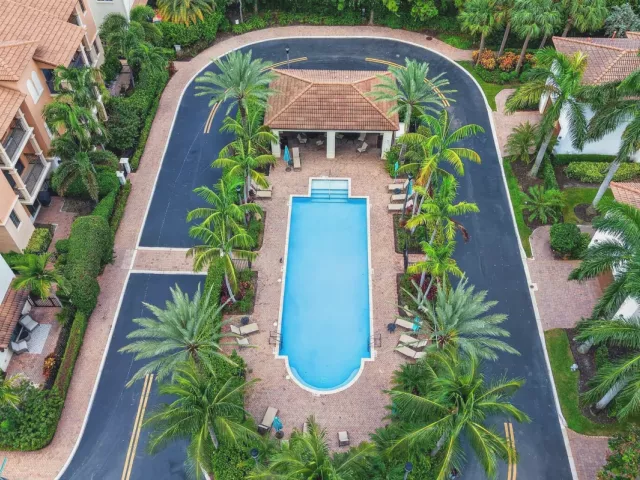 3-bedroom home for sale in Boca Raton - 125 NW GARDENER Street - MondialRealty
