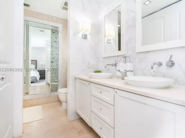 3-bedroom home for rent in Coral Gables - 119 Avila Ct 0 - MondialRealty