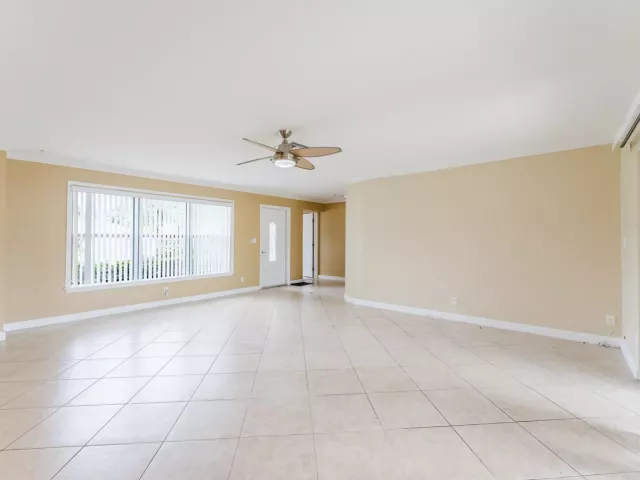 3-bedroom home for rent in Deerfield Beach - 816 SE 13TH Court - MondialRealty