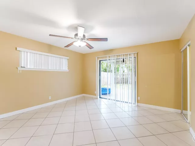 3-bedroom home for rent in Deerfield Beach - 816 SE 13TH Court - MondialRealty