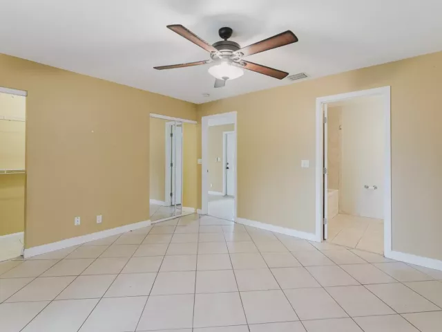3-bedroom home for rent in Deerfield Beach - 816 SE 13TH Court - MondialRealty