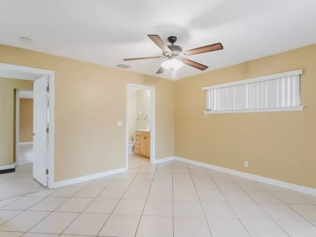 3-bedroom home for rent in Deerfield Beach - 816 SE 13TH Court - MondialRealty