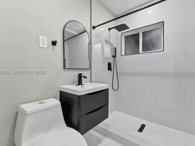 3-bedroom home for sale in Fort Lauderdale - 1508 SW 20th Ave - MondialRealty