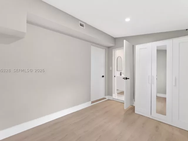 3-bedroom home for sale in Fort Lauderdale - 1508 SW 20th Ave - MondialRealty