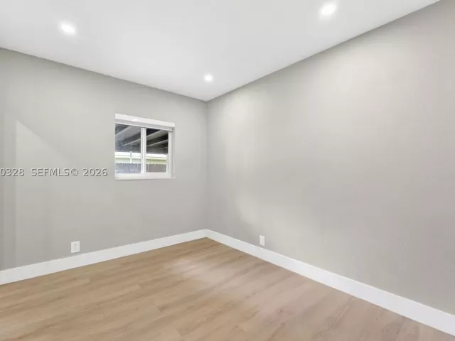 3-bedroom home for sale in Fort Lauderdale - 1508 SW 20th Ave - MondialRealty