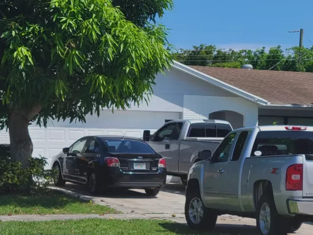 4-bedroom home for sale in West Palm Beach - 4010 N SHORE Drive - MondialRealty