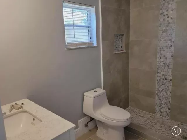 4-bedroom home for sale in West Palm Beach - 4010 N SHORE Drive - MondialRealty