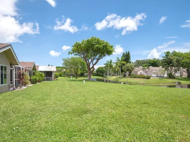 3-bedroom home for rent in Deerfield Beach - 5200 W Lakes Dr - MondialRealty