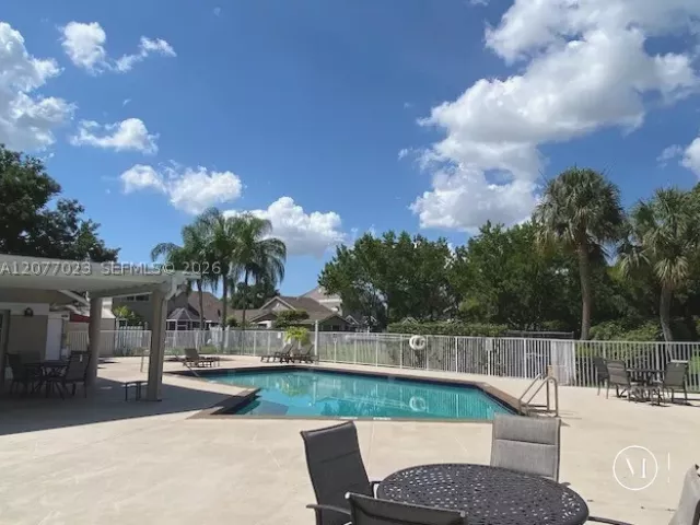 3-bedroom home for rent in Deerfield Beach - 5200 W Lakes Dr - MondialRealty