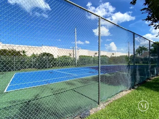 3-bedroom home for rent in Deerfield Beach - 5200 W Lakes Dr - MondialRealty