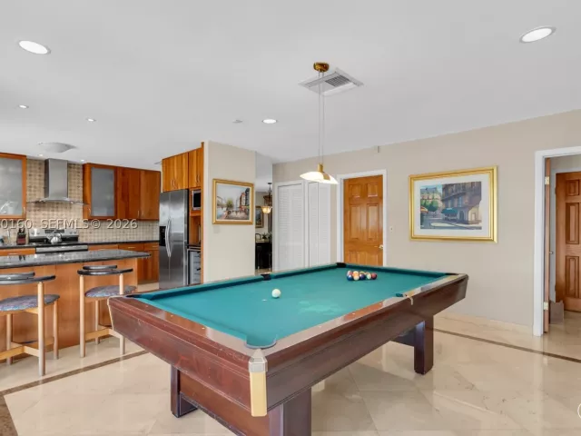 3-bedroom home for sale in North Miami Beach - 2930 NE 164th St - MondialRealty