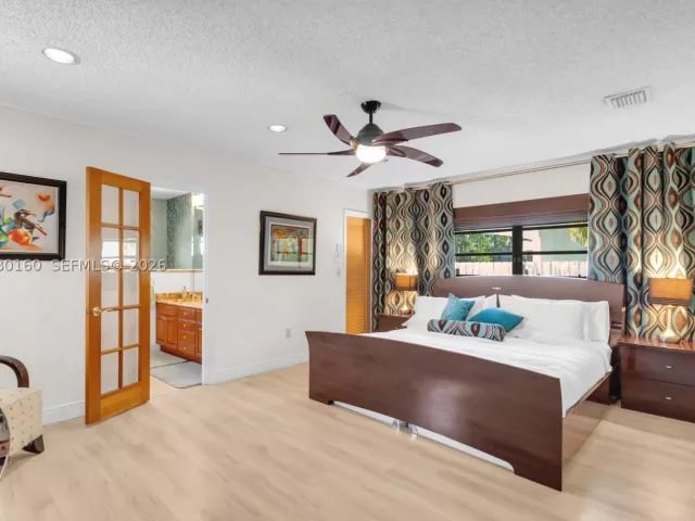 3-bedroom home for sale in North Miami Beach - 2930 NE 164th St - MondialRealty