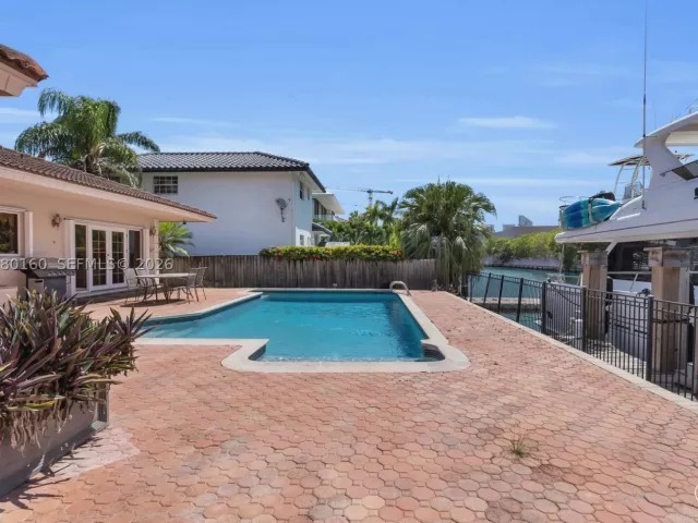 3-bedroom home for sale in North Miami Beach - 2930 NE 164th St - MondialRealty