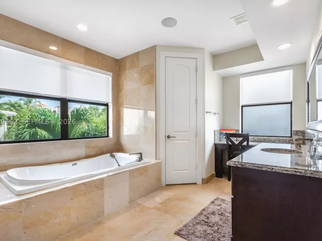 6-bedroom home for rent in Boca Raton - 169 SE Wavecrest Way 0 - MondialRealty