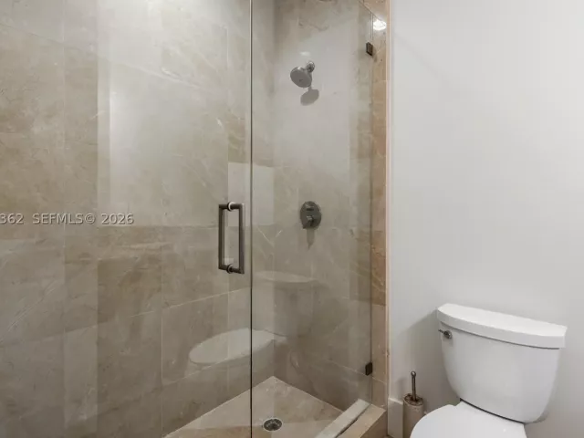 6-bedroom home for rent in Boca Raton - 169 SE Wavecrest Way 0 - MondialRealty